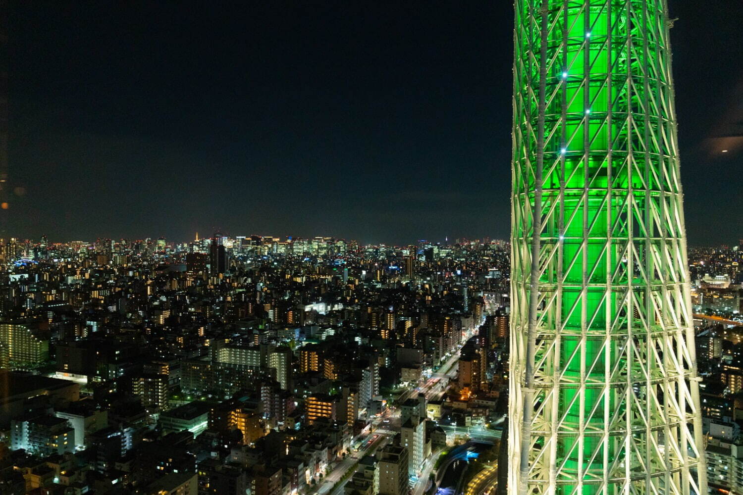 東京スカイツリータウンのクリスマス2021、煌く“マジカル”イルミネーションなど夜のデートプランにも｜写真50