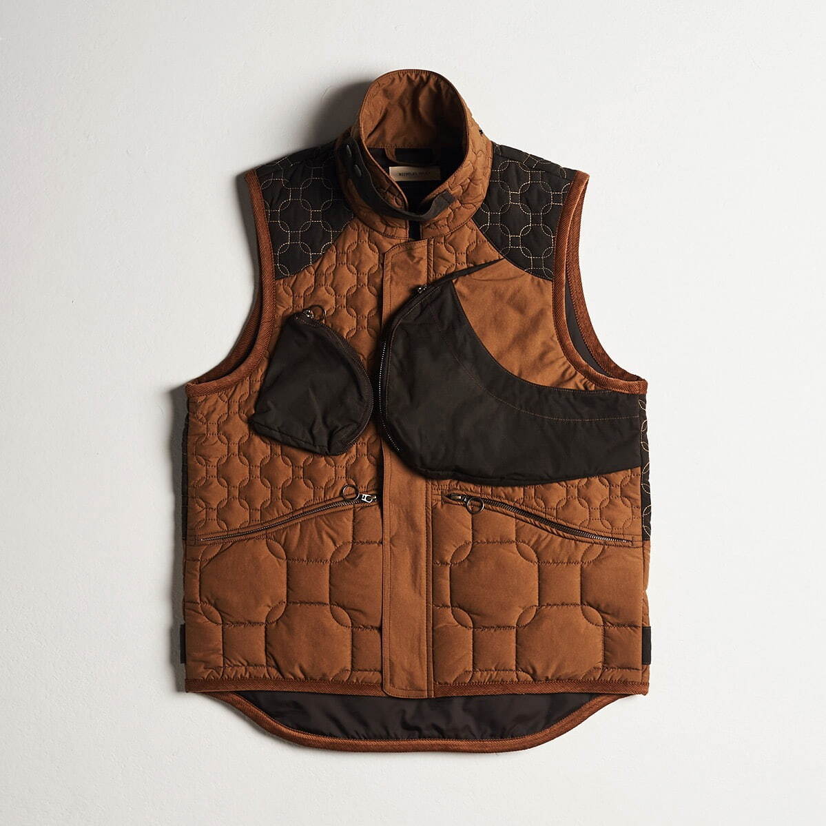 MANDARIN GILET 90,200円