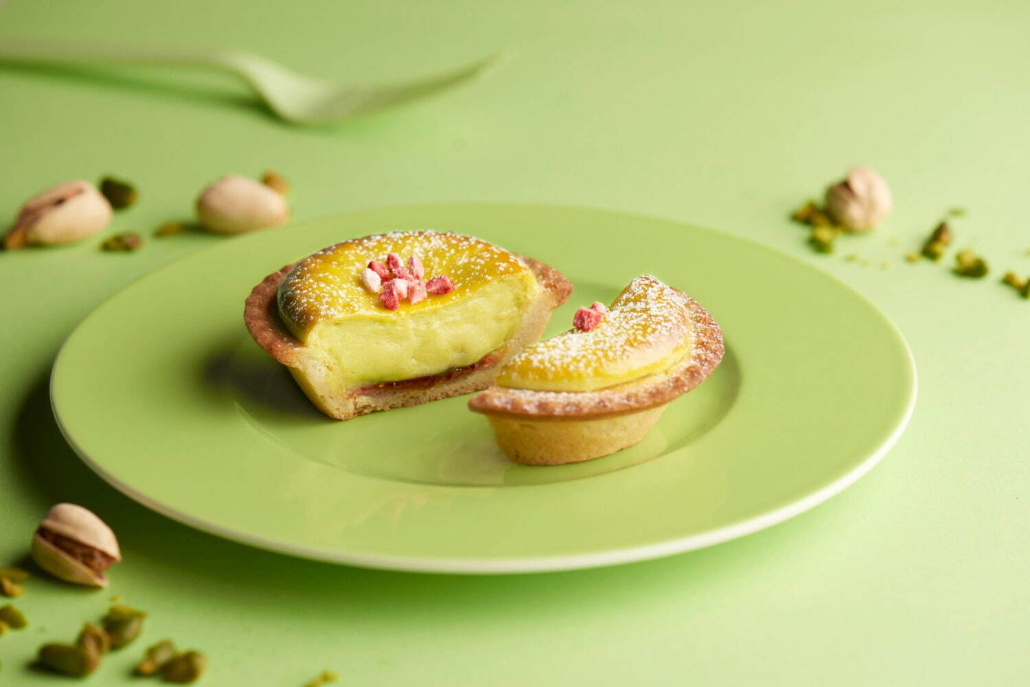 ベイク チーズタルト(BAKE CHEESE TART) ピスタチオベリーチーズタルト｜写真2