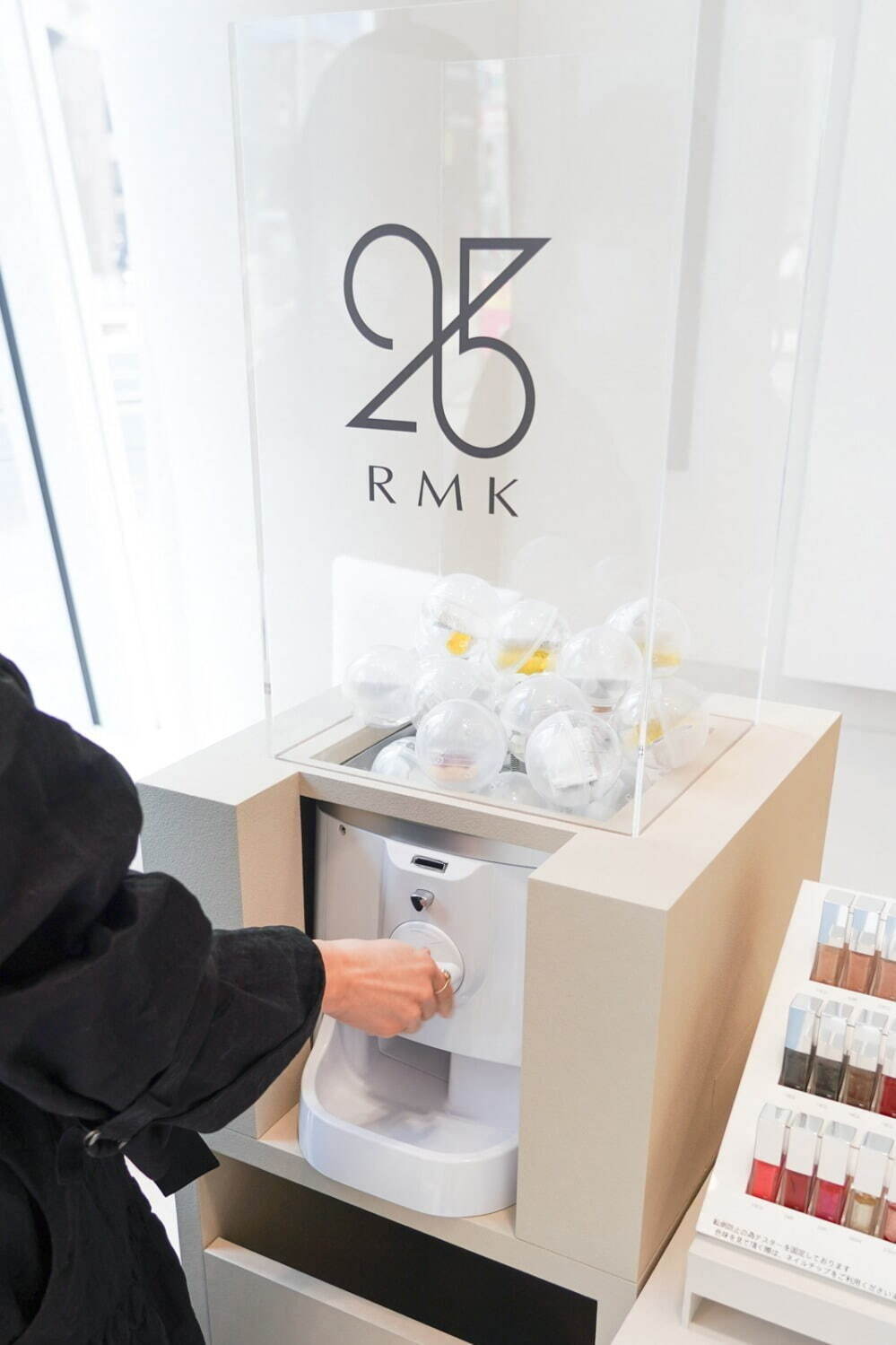 RMK2022年春コスメ、“生つや感”新アイコンリップ＆“カスタマイズできる”新コンシーラー｜写真50