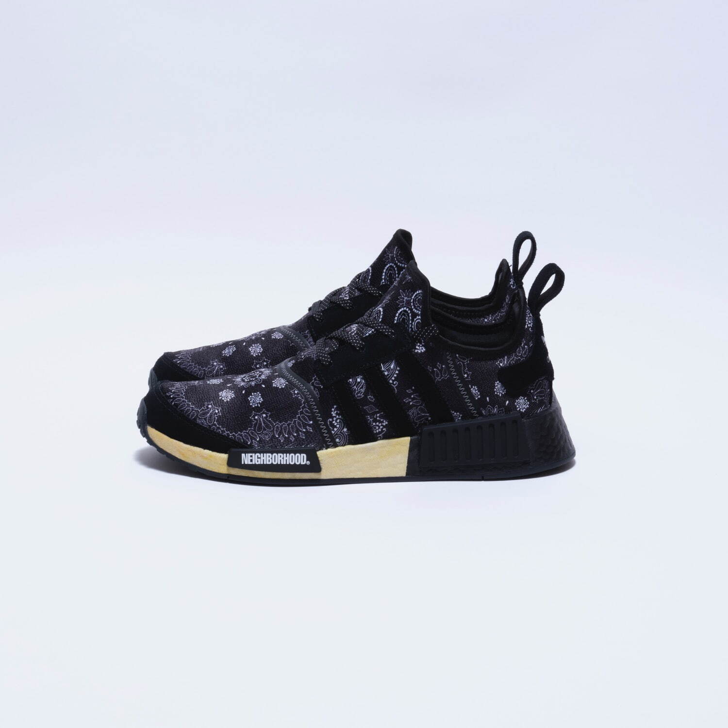 NMD R1 NBHD 22,000円