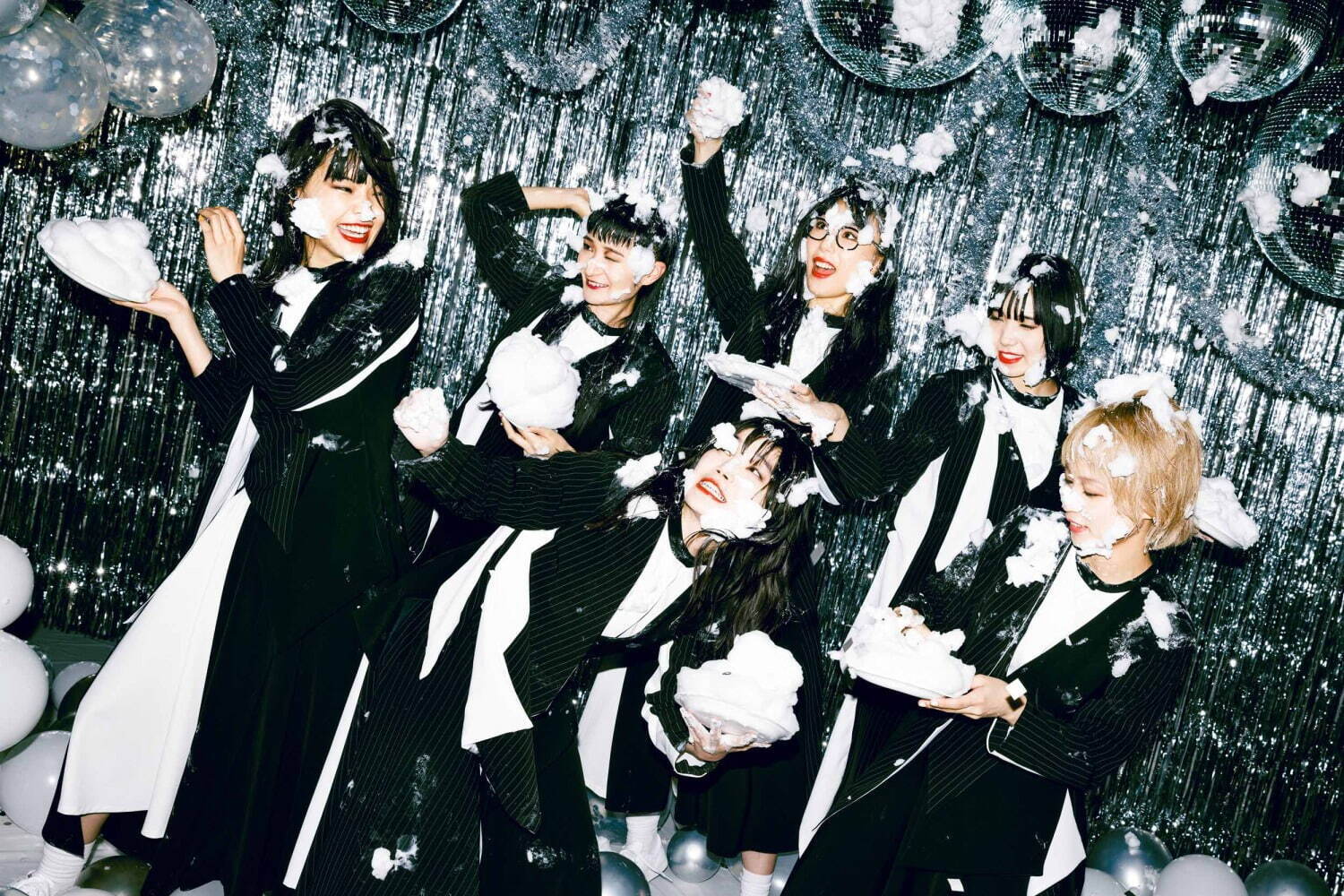 BiSH FiNAL SHiTS｜写真1