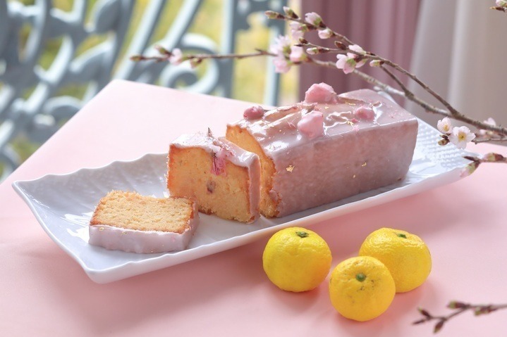 パウンドケーキ 桜 2,800円