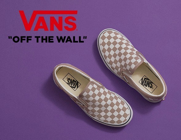 VANSのチェッカー柄スリッポンスニーカー、淡いベージュの新色がローズバッド限定で｜写真4