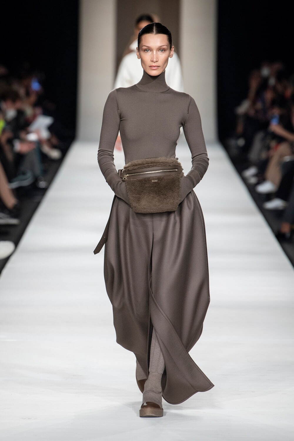 マックスマーラ(Max Mara) 2022-23年秋冬ウィメンズコレクション  - 写真4