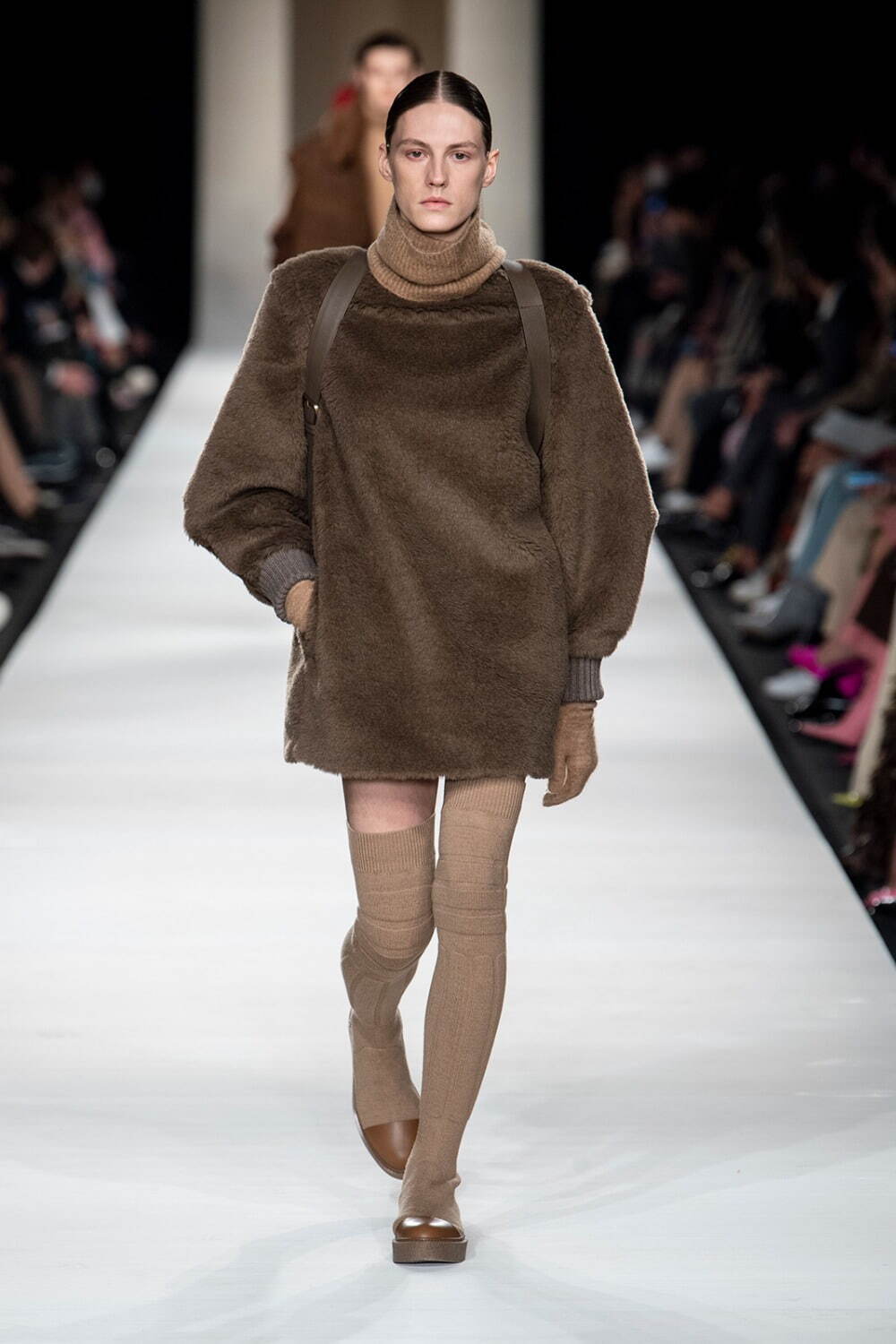 マックスマーラ(Max Mara) 2022-23年秋冬ウィメンズコレクション  - 写真19