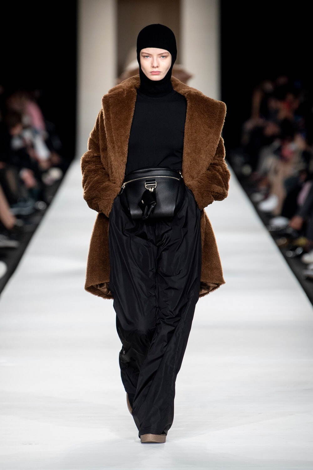 マックスマーラ(Max Mara) 2022-23年秋冬ウィメンズコレクション  - 写真31