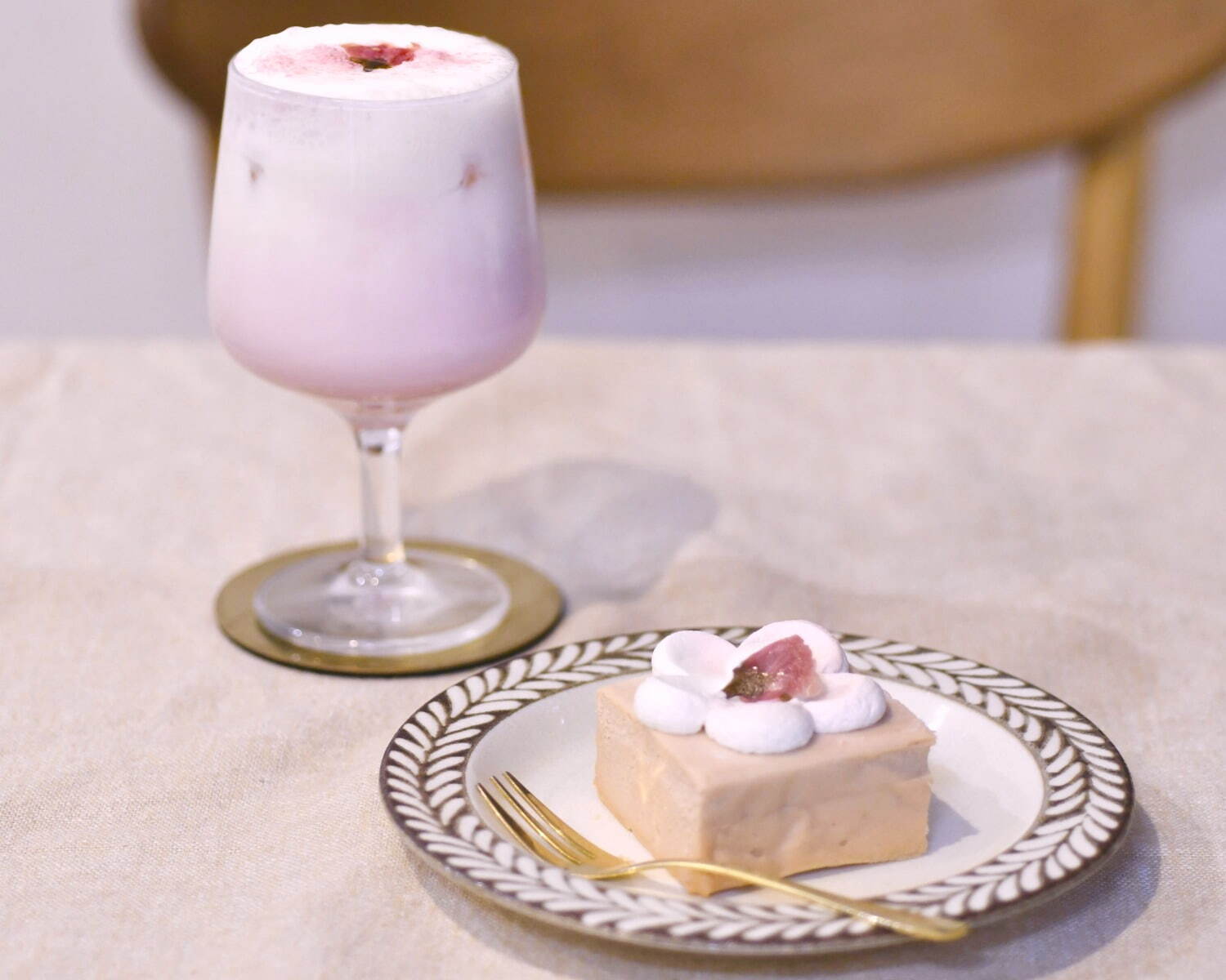 桜スイーツ専門店「ナナシノ桜菓子店」が中目黒にオープン、桜色のチーズケーキなど｜写真3