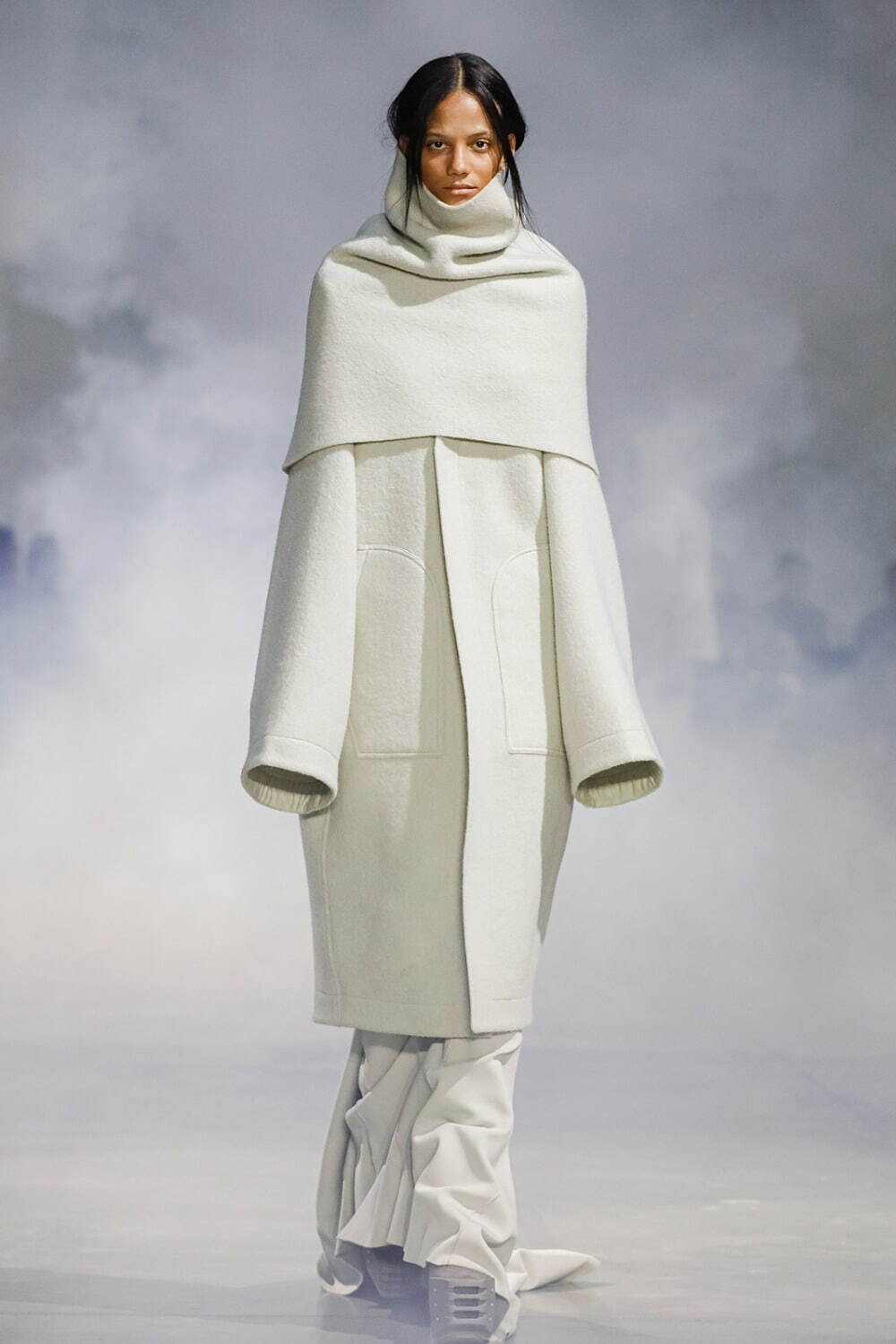 リック・オウエンス(Rick Owens) 2022-23年秋冬ウィメンズコレクション  - 写真1