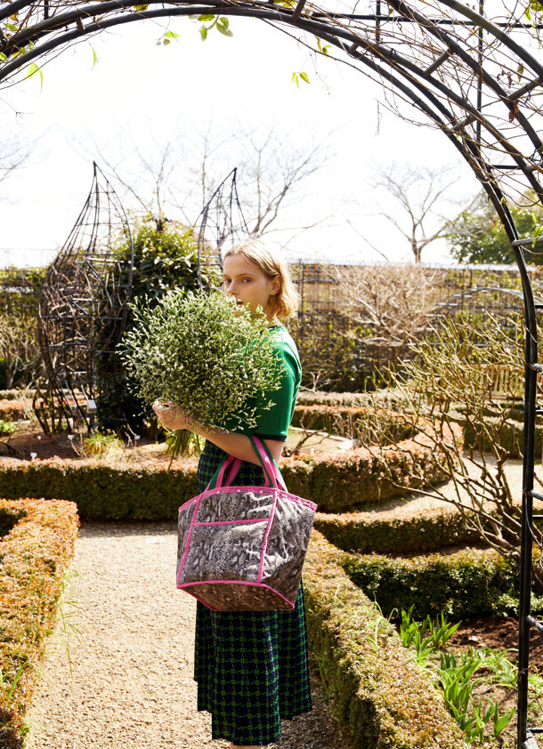 Garden Tote(H29×W24×D24cm) 17,600円