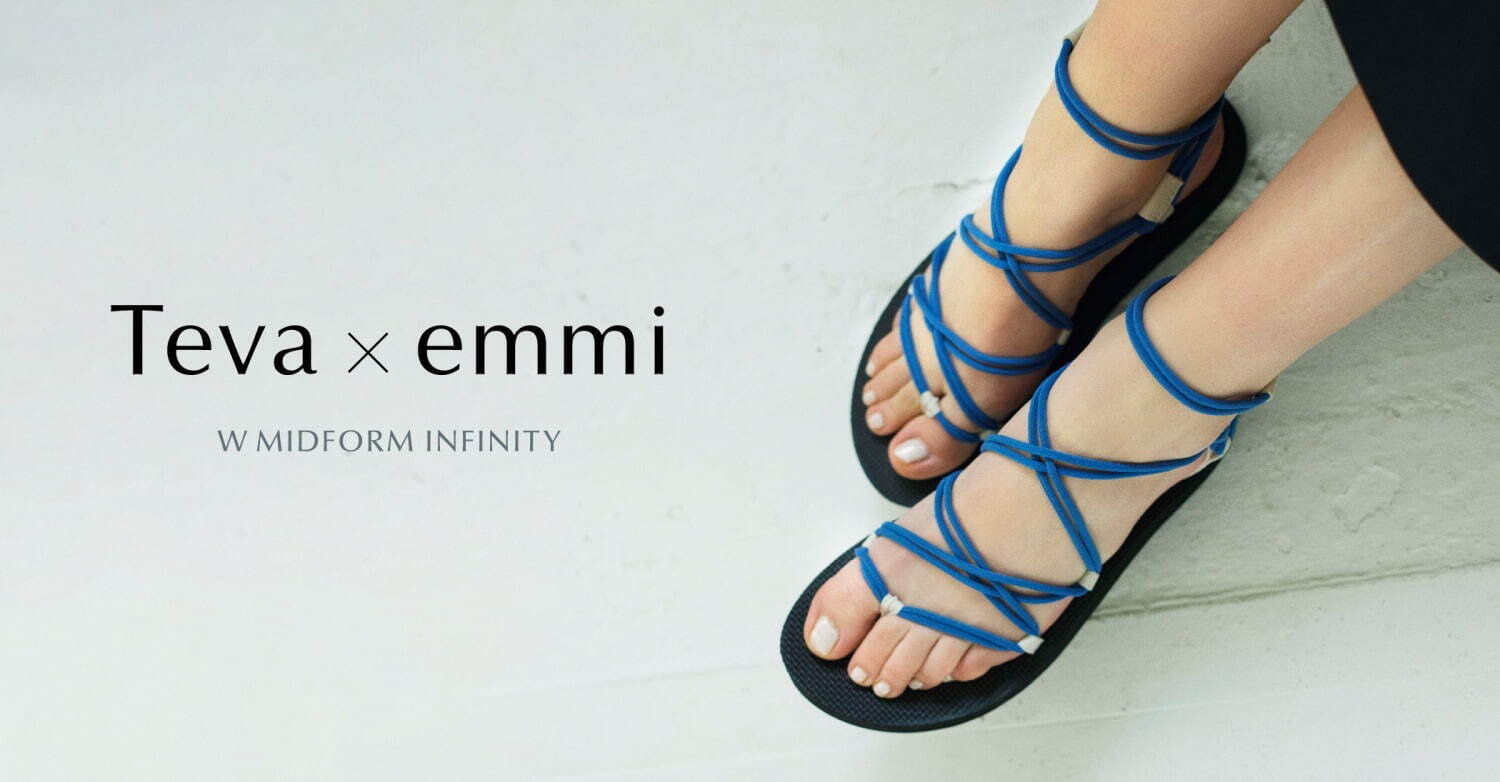 Teva×emmi“地中海イメージ”ブルーのグラディエーターサンダル｜写真5