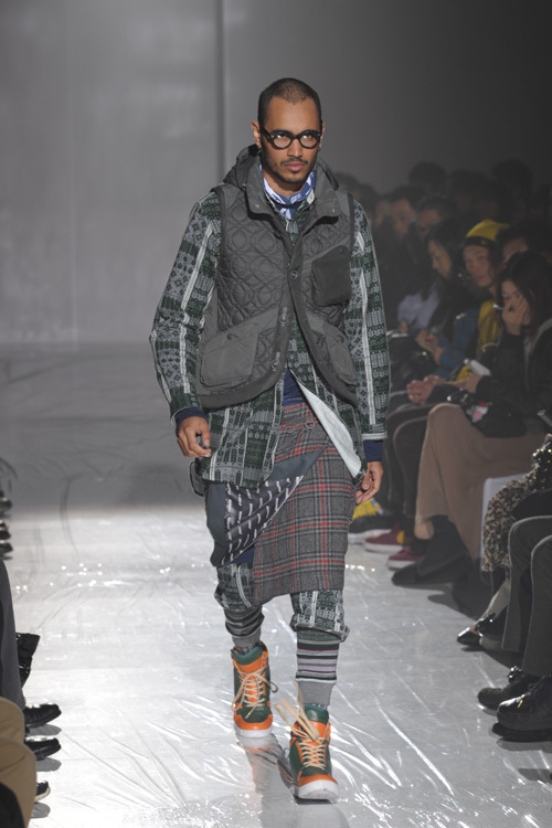 ホワイトマウンテニアリング(White Mountaineering) 2010-11年秋冬メンズコレクション  - 写真11