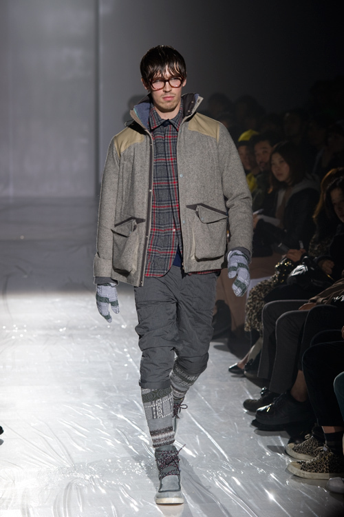 ホワイトマウンテニアリング(White Mountaineering) 2010-11年秋冬メンズコレクション  - 写真19