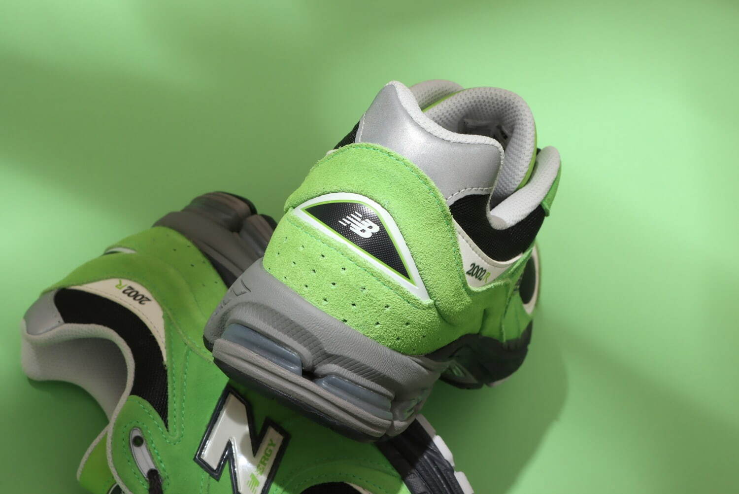 ニューバランス(New Balance), アトモス(atmos) M2002RGZ｜写真3