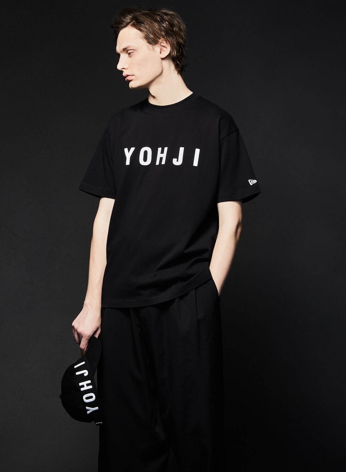 ヨウジヤマモト×ニューエラのコラボキャップやTシャツ、シンプルなブロック体“YOHJI”ロゴ｜写真3