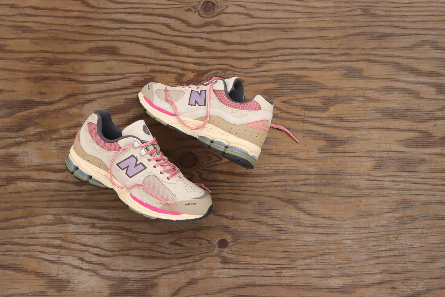 アトモス(atmos), ニューバランス(New Balance) M2002RWL｜写真10