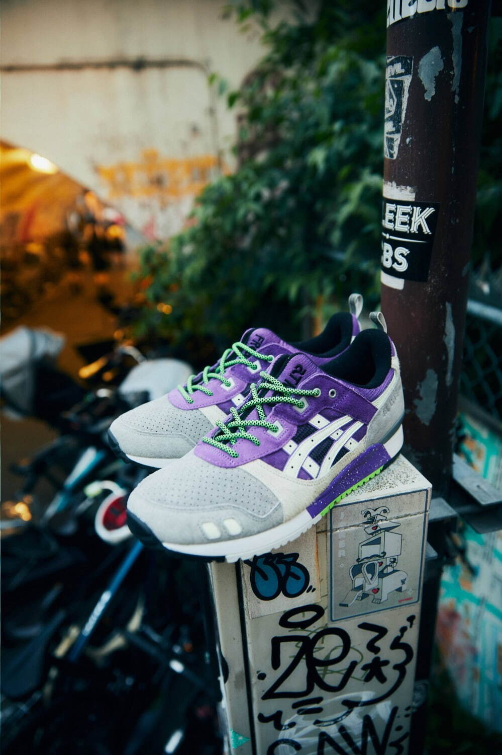 アシックス(ASICS), アトモス(atmos) ゲルライト Ⅲ｜写真16