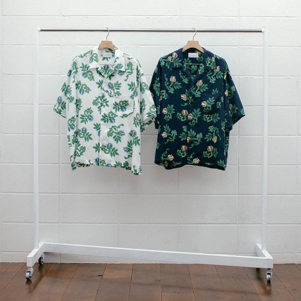 EX. SHIRTS 各31,900円