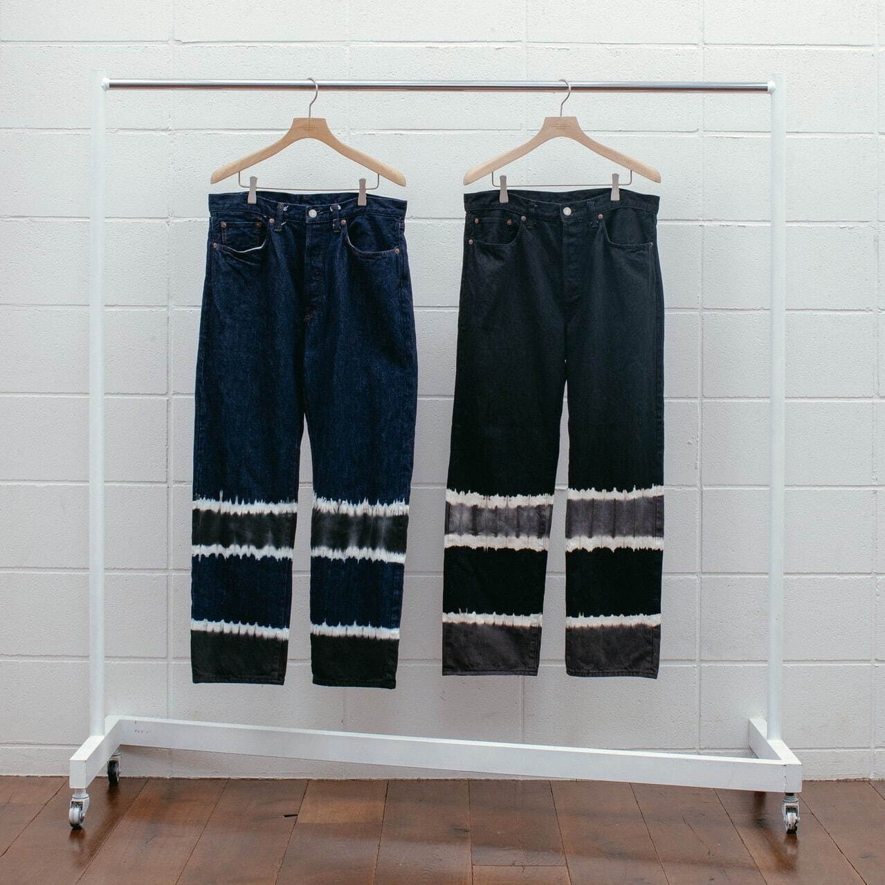 EX. PANTS 各37,400円