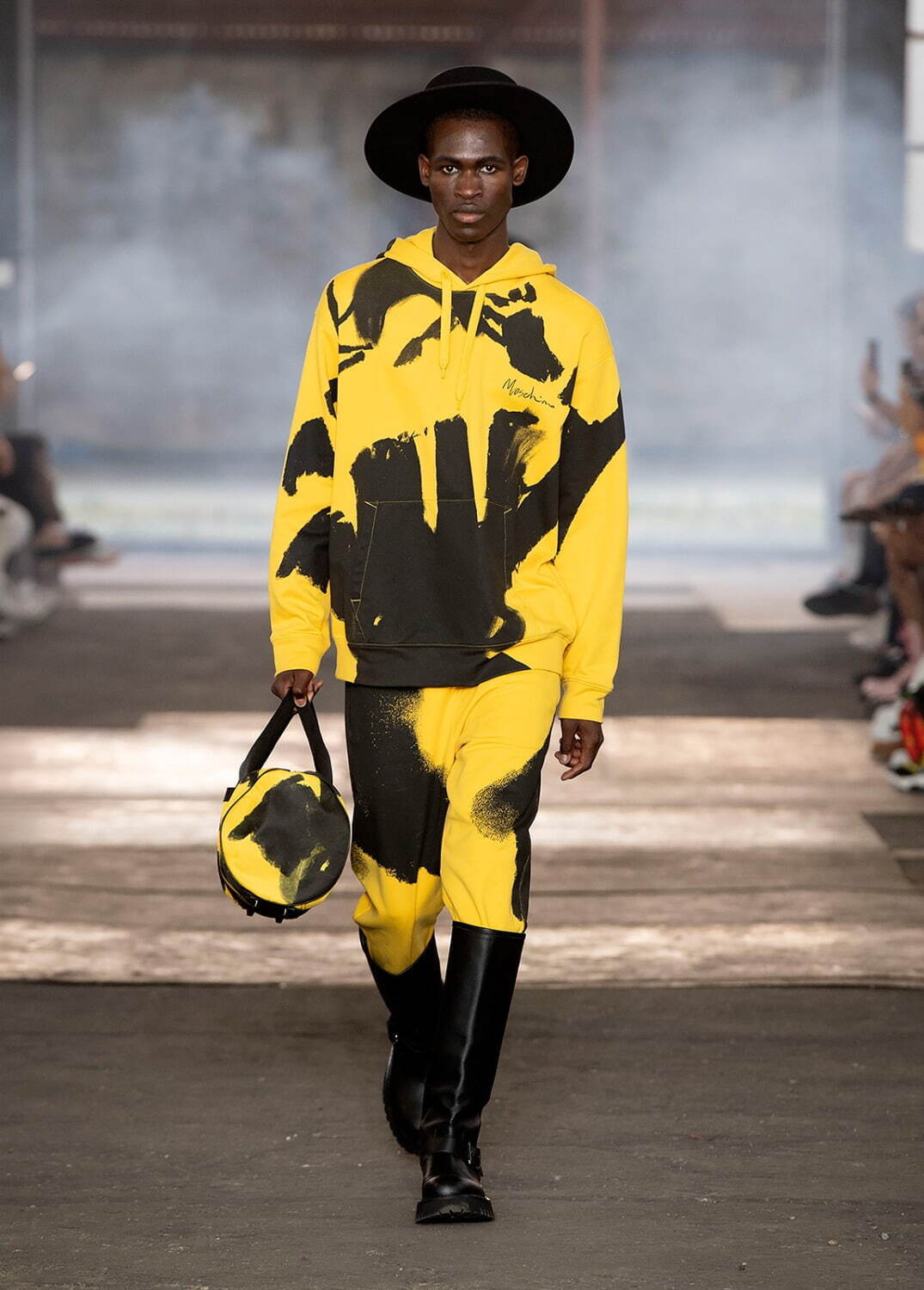 モスキーノ(MOSCHINO) 2023年春夏メンズコレクション  - 写真4