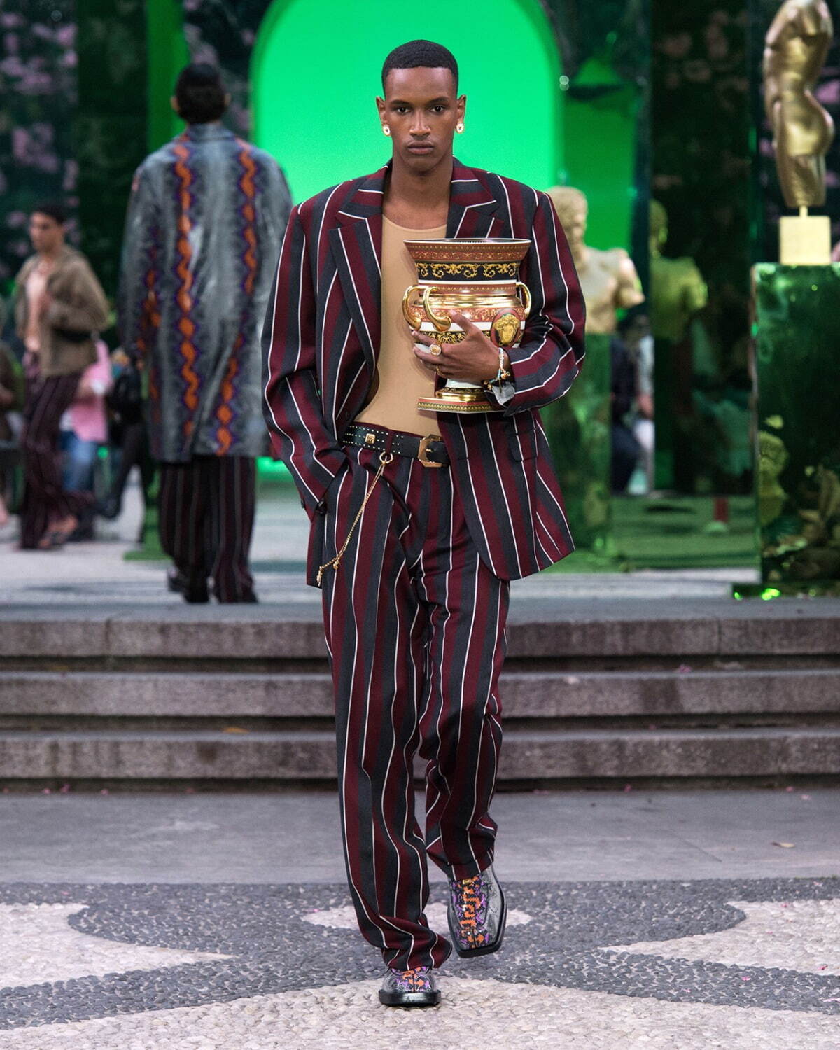 ヴェルサーチェ(VERSACE) 2023年春夏メンズコレクション  - 写真2