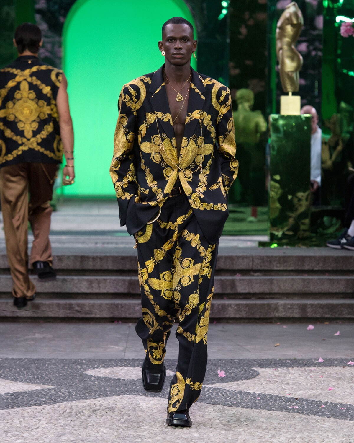 ヴェルサーチェ(VERSACE) 2023年春夏メンズコレクション  - 写真41