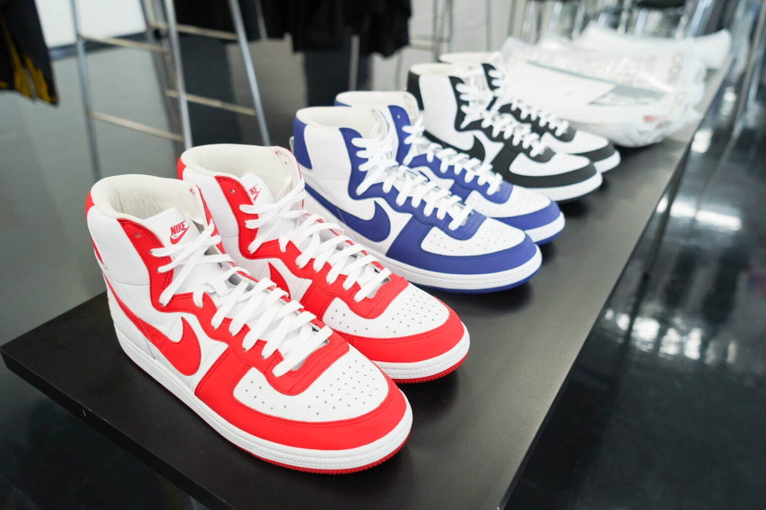 コム デ ギャルソン・オム プリュス(COMME des GARÇONS HOMME PLUS), ナイキ(NIKE) ターミネーター｜写真1