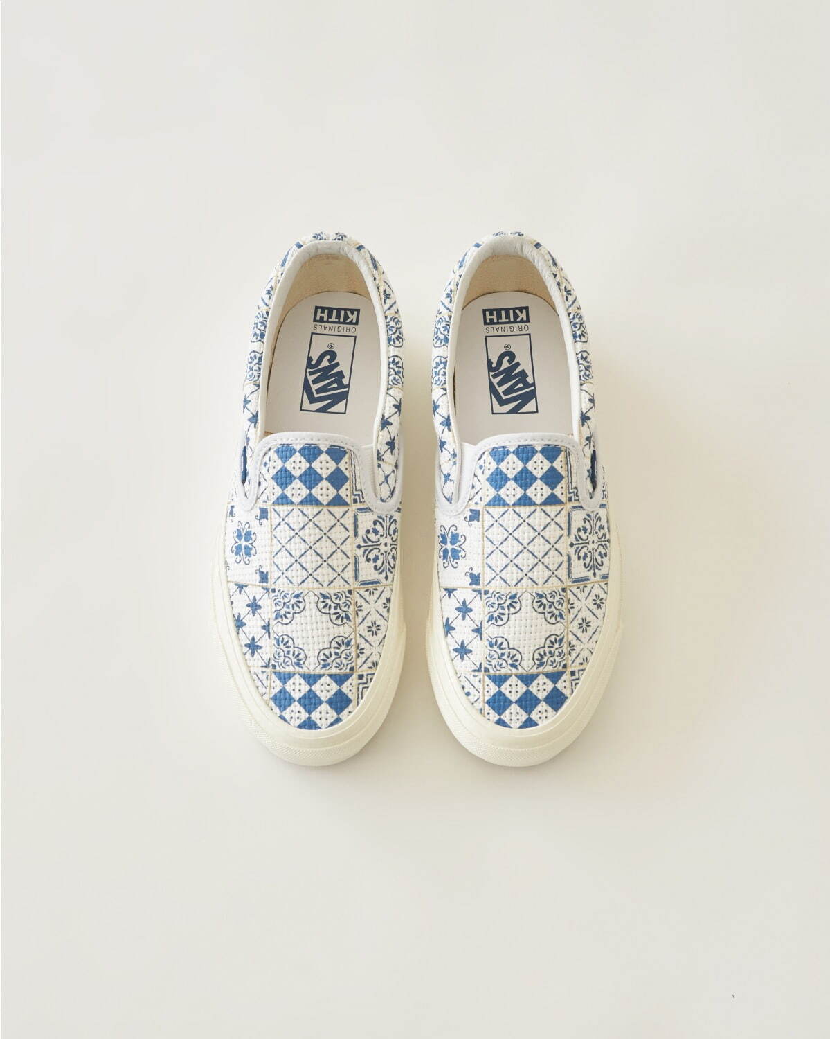 KITH×Vans Vaultのスニーカー、花柄やタイル模様のオーセンティック＆クラシックスリッポン｜写真6