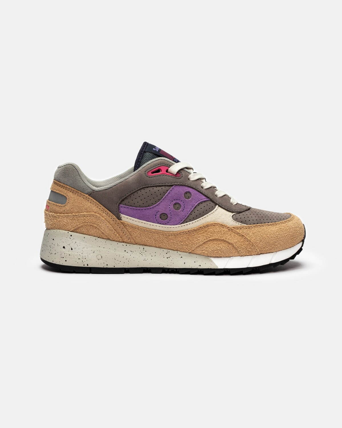 「SNS×Saucony Shadow 6000」19,800円