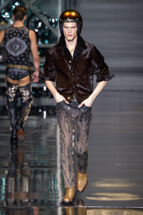 ヴェルサーチェ(VERSACE) 2014-15年秋冬メンズコレクション  - 写真44