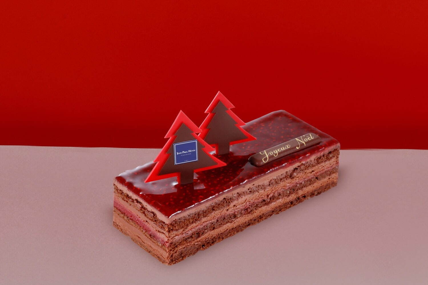 ジャン＝ポール・エヴァン22年クリスマスケーキ、”トナカイ”モチーフの濃厚チョコムースケーキ｜写真6