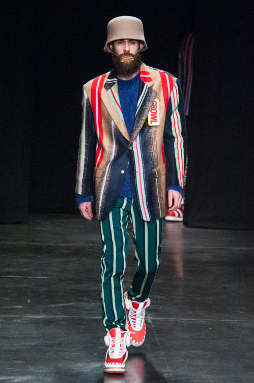 ウォルター ヴァン ベイレンドンク(Walter Van Beirendonck) 2014-15年秋冬メンズコレクション  - 写真17