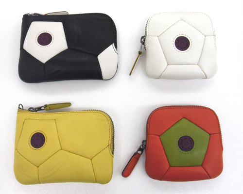 ヒカル マツムラ ザ ユニークバッグ(HIKARU MATSUMURA THE UNIQUE-BAG) フットボールシリーズ｜写真2