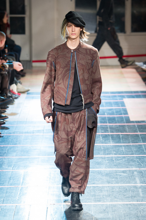 ヨウジヤマモト(Yohji Yamamoto) 2014-15年秋冬メンズコレクション  - 写真13