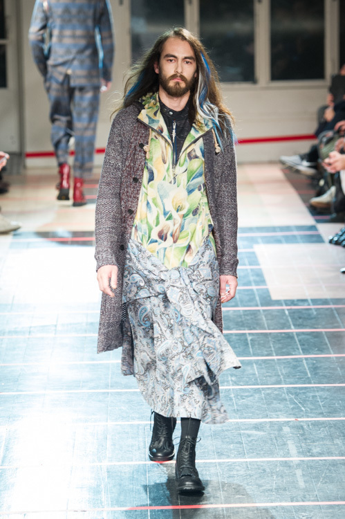 ヨウジヤマモト(Yohji Yamamoto) 2014-15年秋冬メンズコレクション  - 写真28