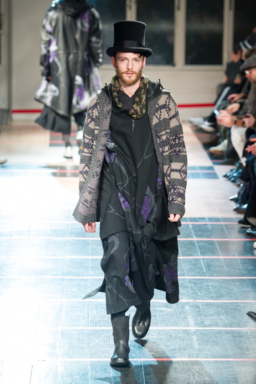 ヨウジヤマモト(Yohji Yamamoto) 2014-15年秋冬メンズコレクション  - 写真35