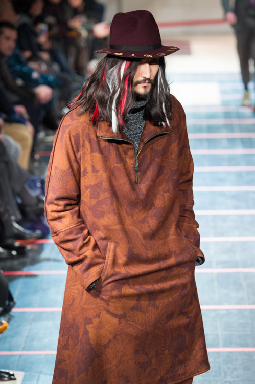 ヨウジヤマモト(Yohji Yamamoto) 2014-15年秋冬メンズコレクション  - 写真9