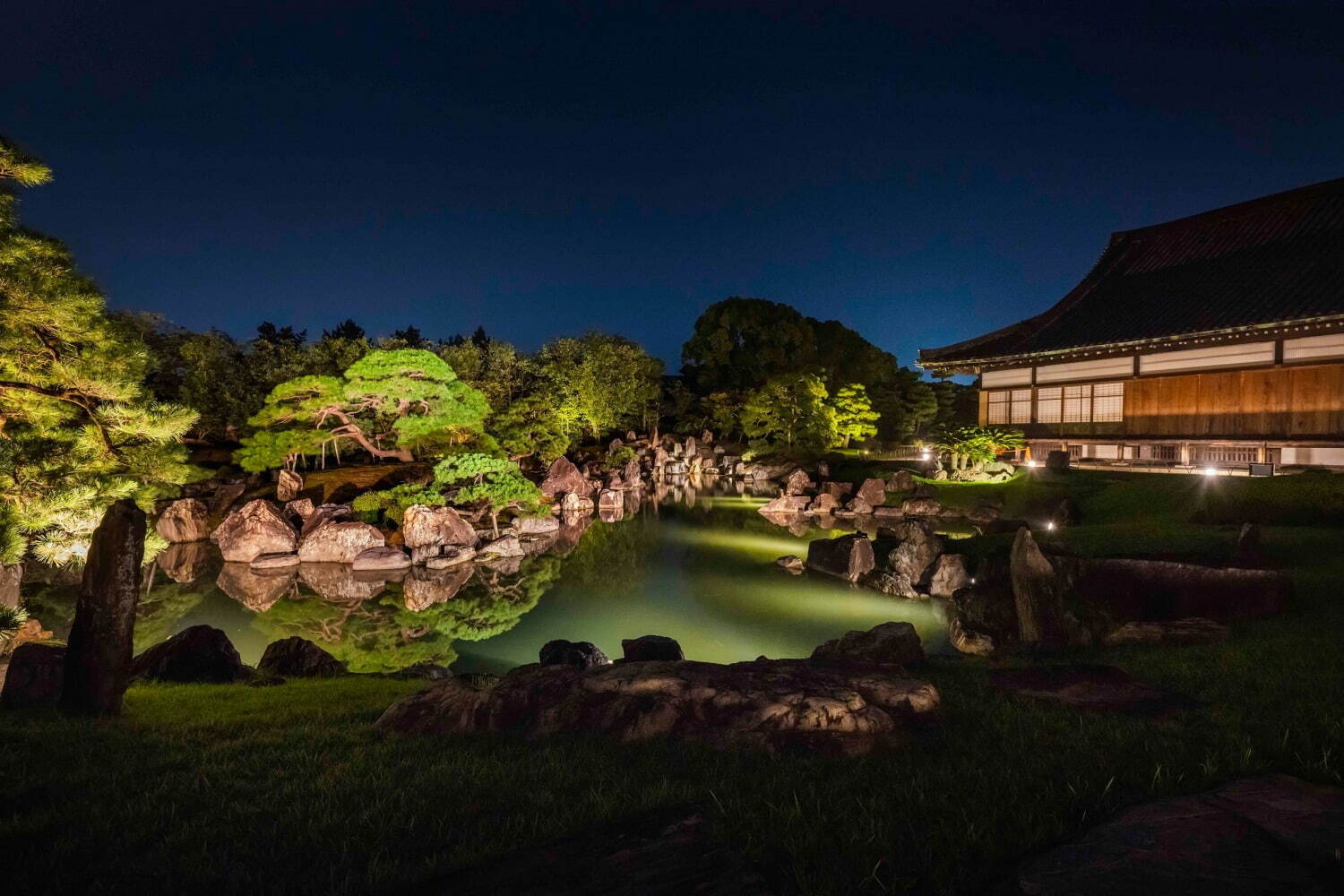 特別名勝・二の丸庭園