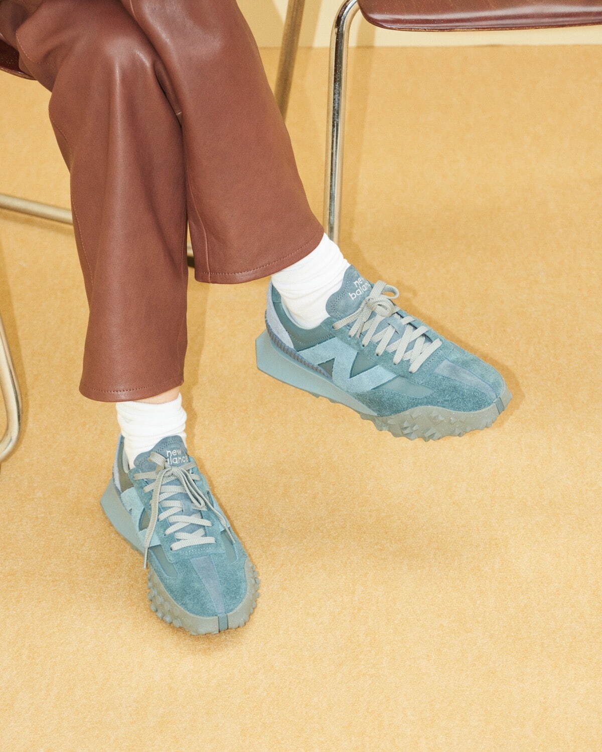 オーラリー(AURALEE), ニューバランス(New Balance) XC72｜写真22