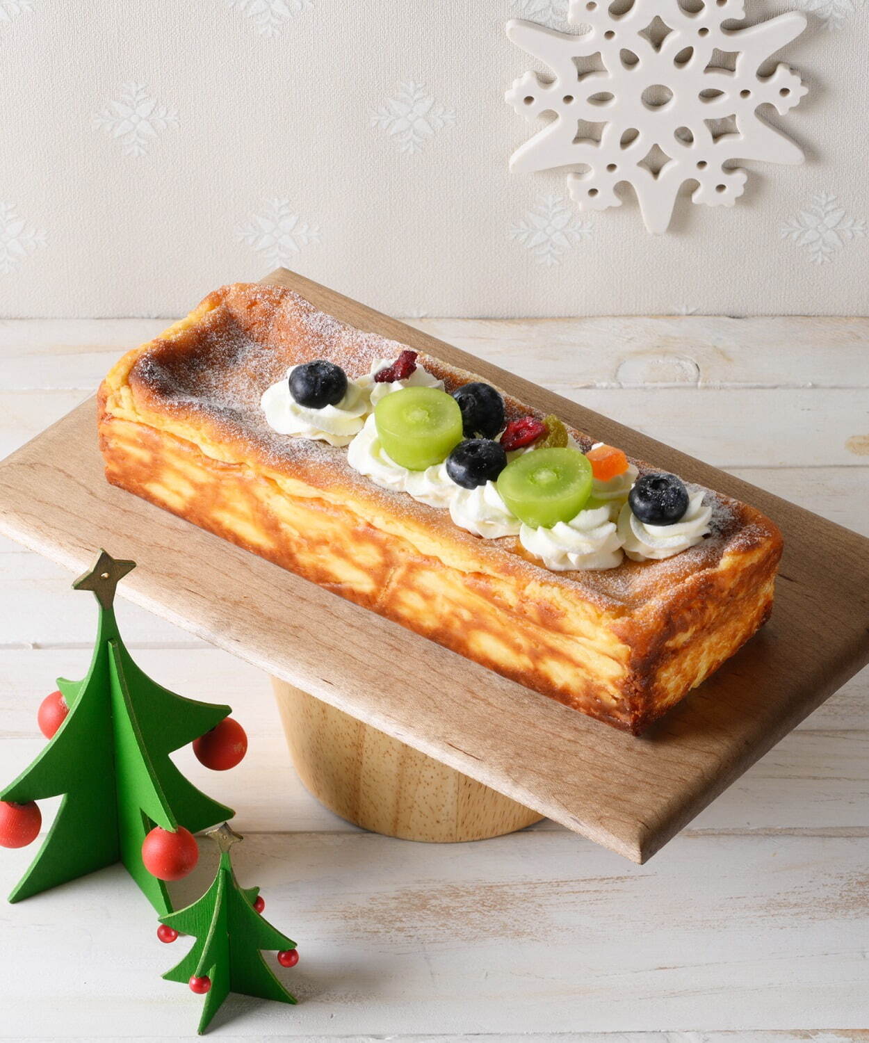 日本橋三越本店22年クリスマスケーキ、”サンタの家”ショートケーキ＆ピスタチオチーズケーキ｜写真6