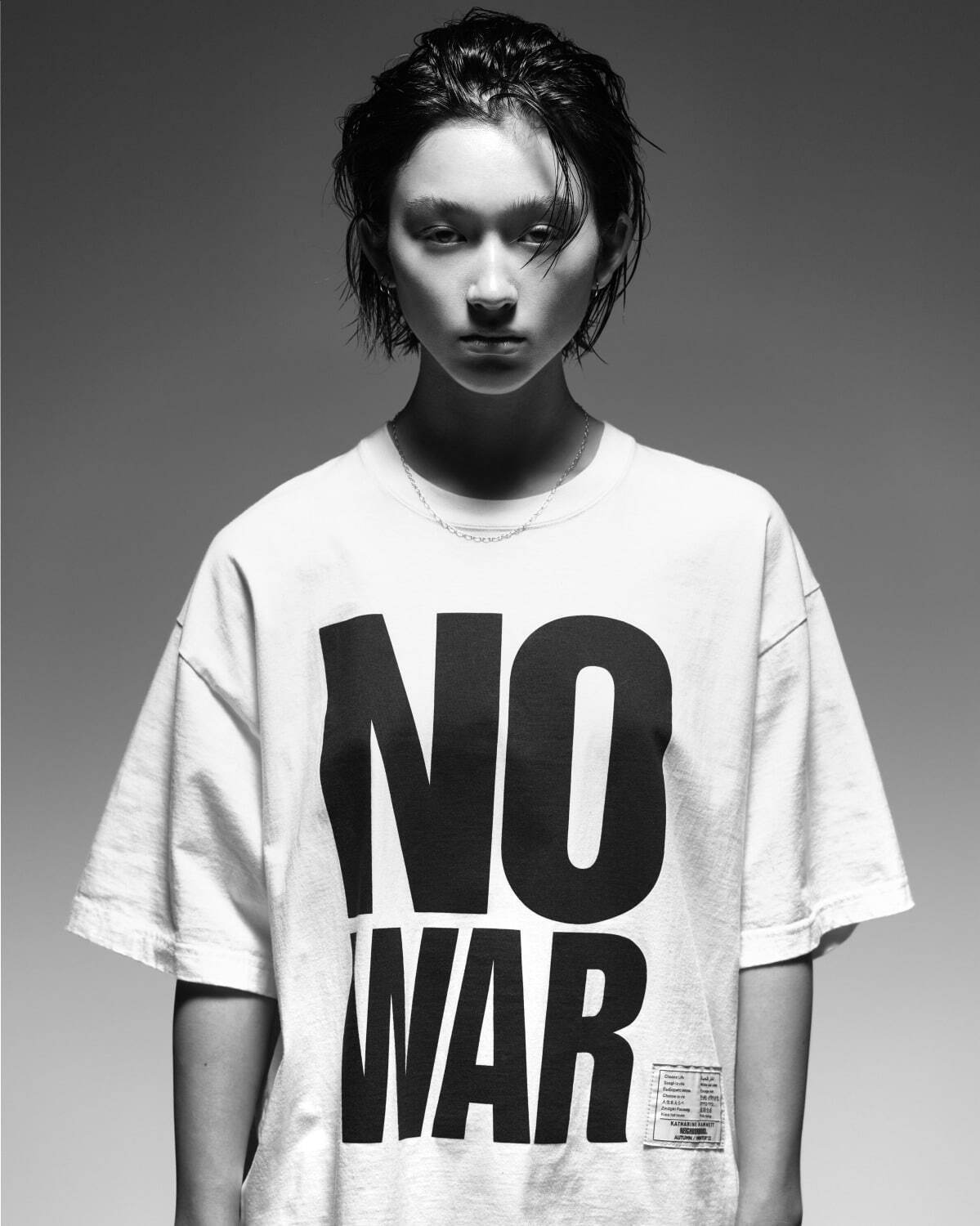 ネイバーフッド×キャサリン ハムネット、両ブランドネーム入りMA-1や“NO WAR”Tシャツ｜写真30