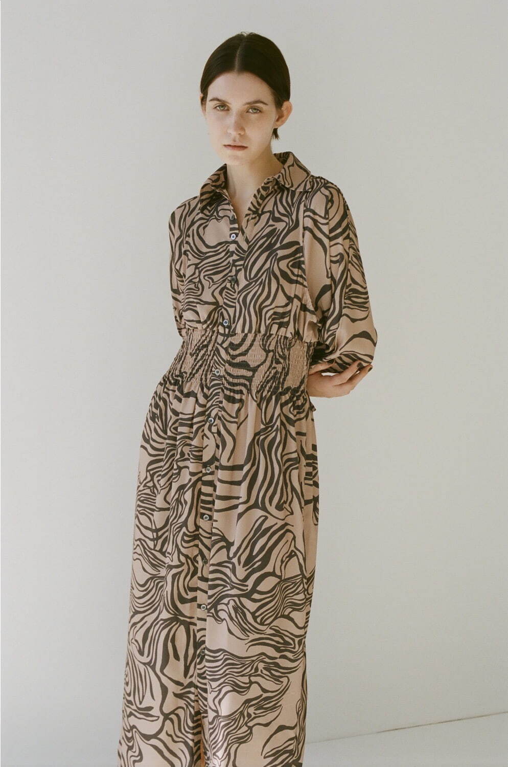 EX.VAGUE PRINT WASIT SHIRRING LONG DRESS 53,900円