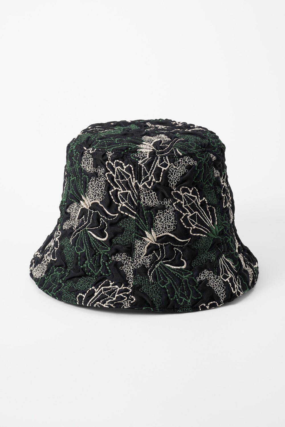 Quartz embroidery hat 16,500円