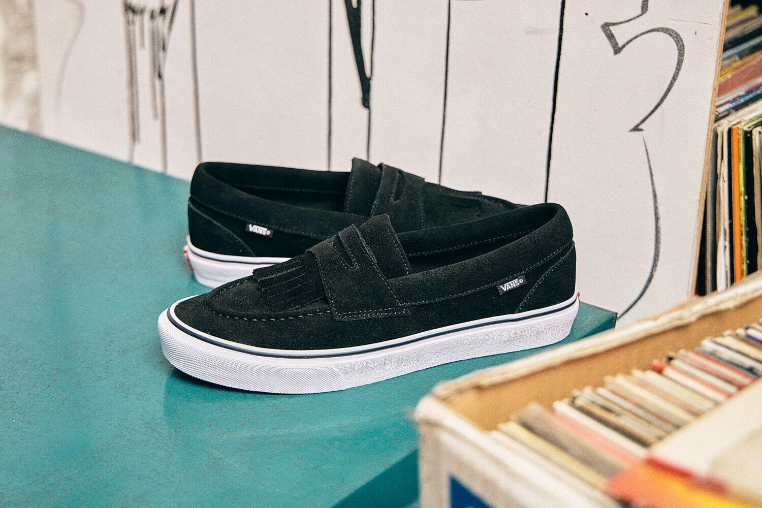 「VANS LOAFER」(ブラック/ホワイト) 11,000円