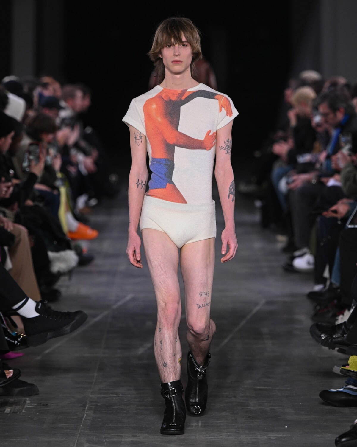 JW アンダーソン(JW Anderson) 2023-24年秋冬ウィメンズ&メンズコレクション  - 写真7