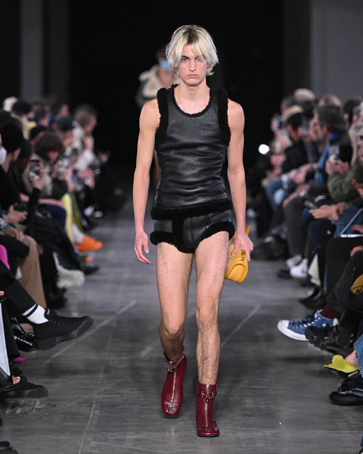 JW アンダーソン(JW Anderson) 2023-24年秋冬ウィメンズ&メンズコレクション  - 写真27