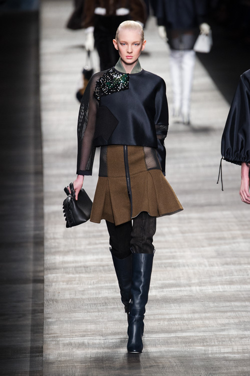 フェンディ(FENDI) 2014-15年秋冬ウィメンズコレクション  - 写真25