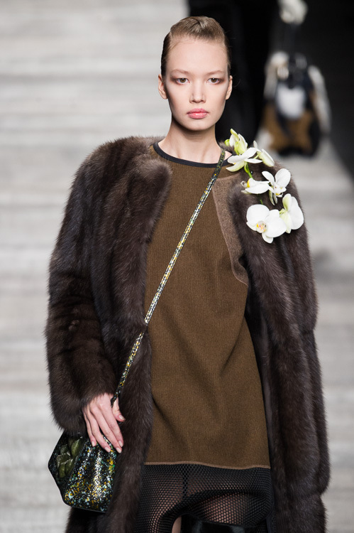 フェンディ(FENDI) 2014-15年秋冬ウィメンズコレクション  - 写真30