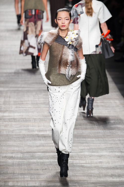 フェンディ(FENDI) 2014-15年秋冬ウィメンズコレクション  - 写真63