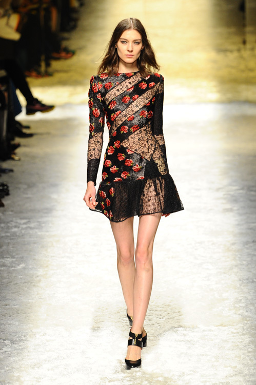 ブルマリン(Blumarine) 2014-15年秋冬ウィメンズコレクション シルエット - 写真26